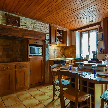 Holiday home 1km From The Gouffre De Padirac